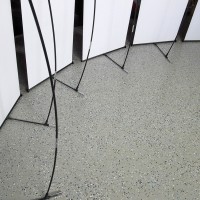 Spring Back Banner Stands
