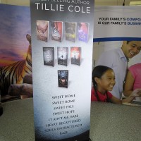 Barracuda Banner Stand