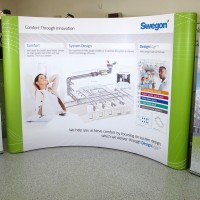 10ft Curved Pop Up Display w/Banner Stands