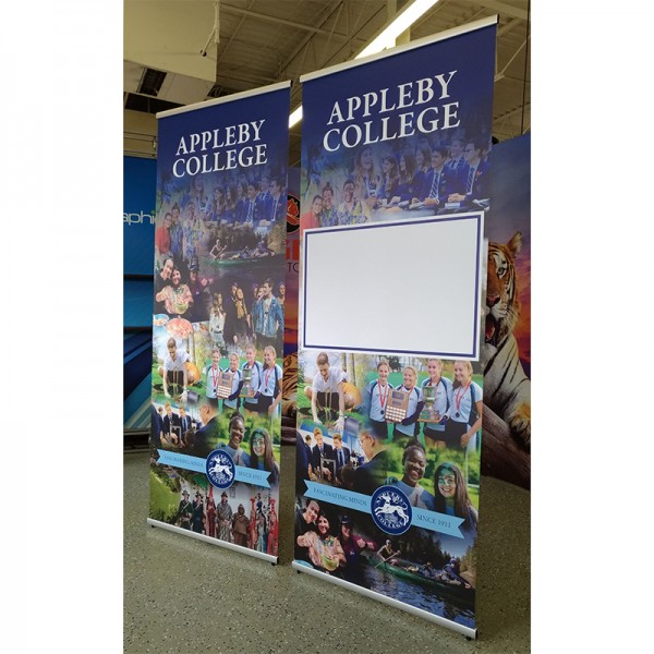 Lightning Banner Stand  31"W x 77"H Lightning Banner Stand  31"W x 77"H