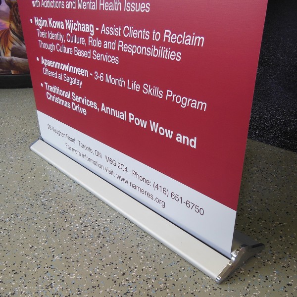 Blade Lite 47.25"w x 83.25"h Retractable Banner Stand