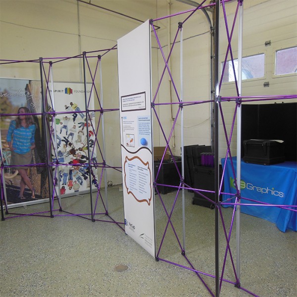 20'W x 8'H “S” Shaped Pop Up Trade Show Display